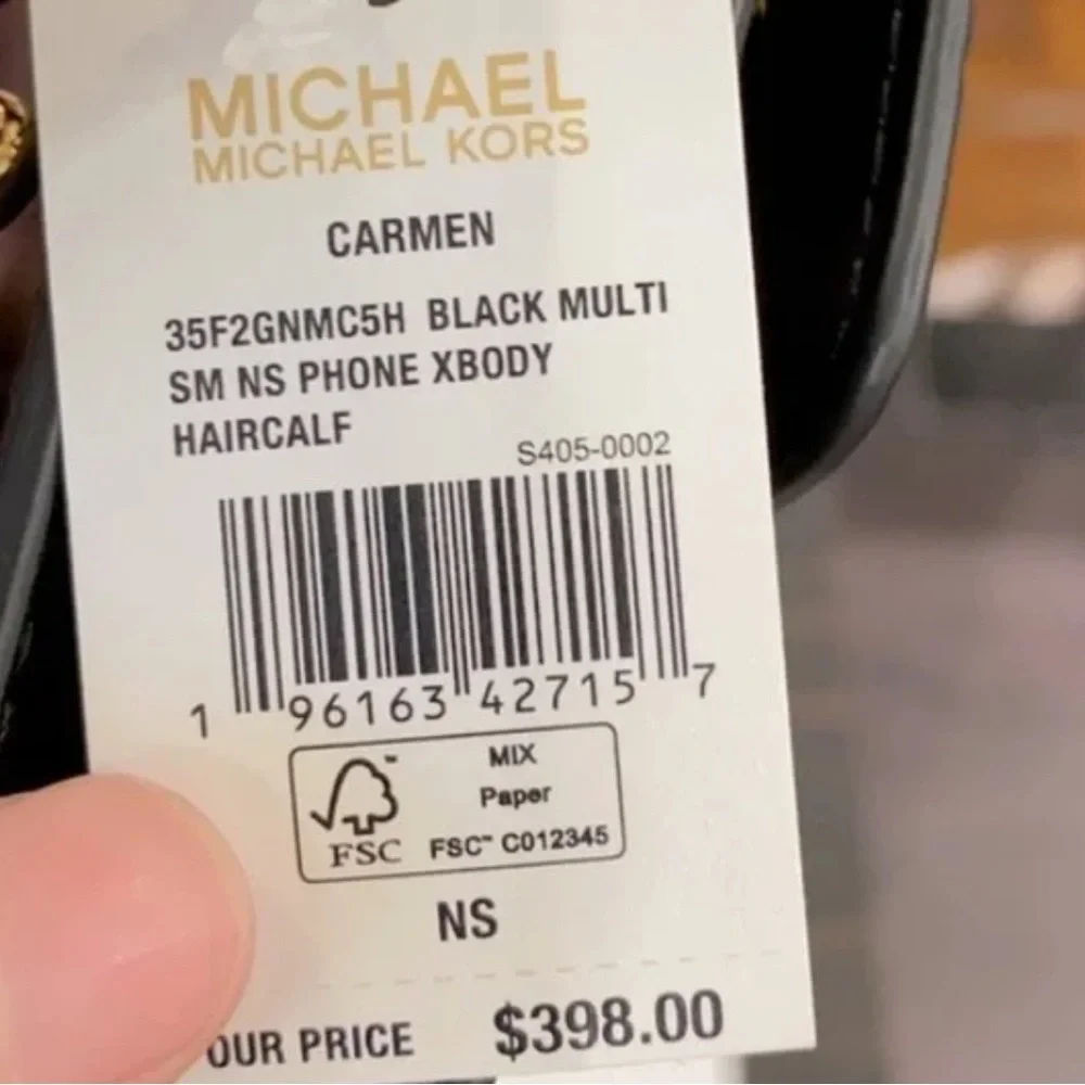 Brand New with Tag
Michael Kors Carmen Small NS Phone XBODY HairCalf
Black Multi - Picture 16 of 16